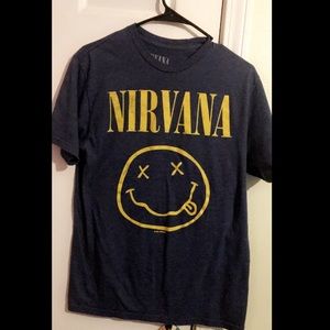 Great condition Nirvana Shirt blue yellow Men’s M